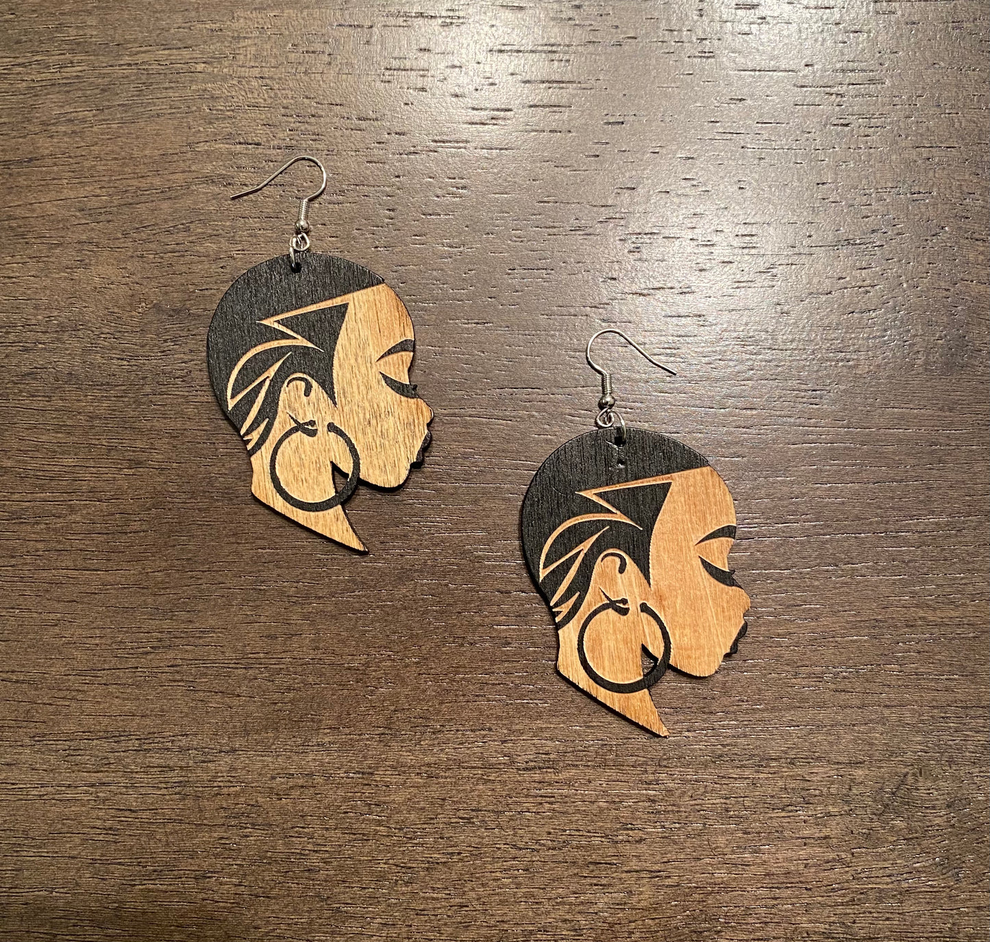 Sista Queen Earrings