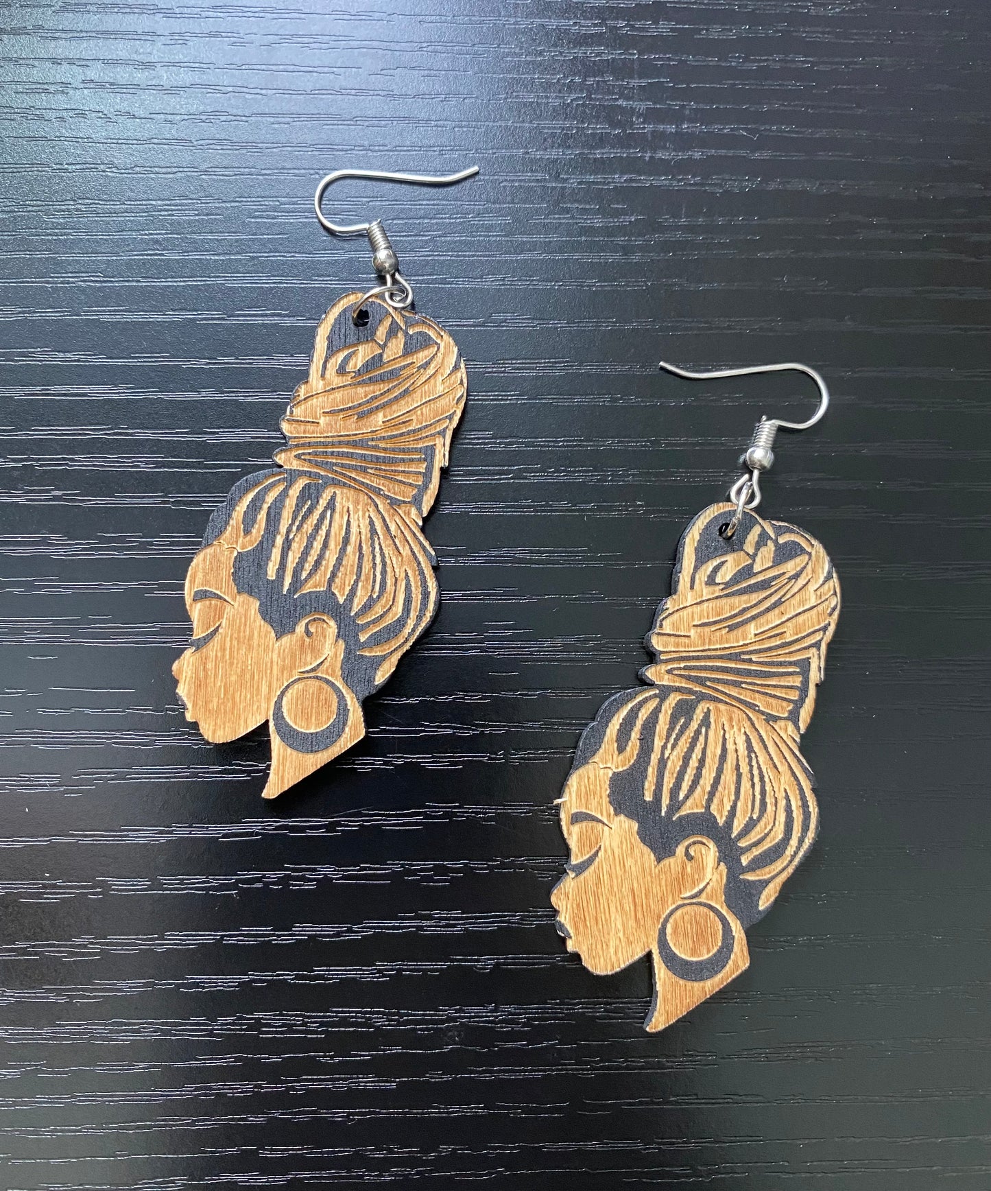 Sista Queen Earrings