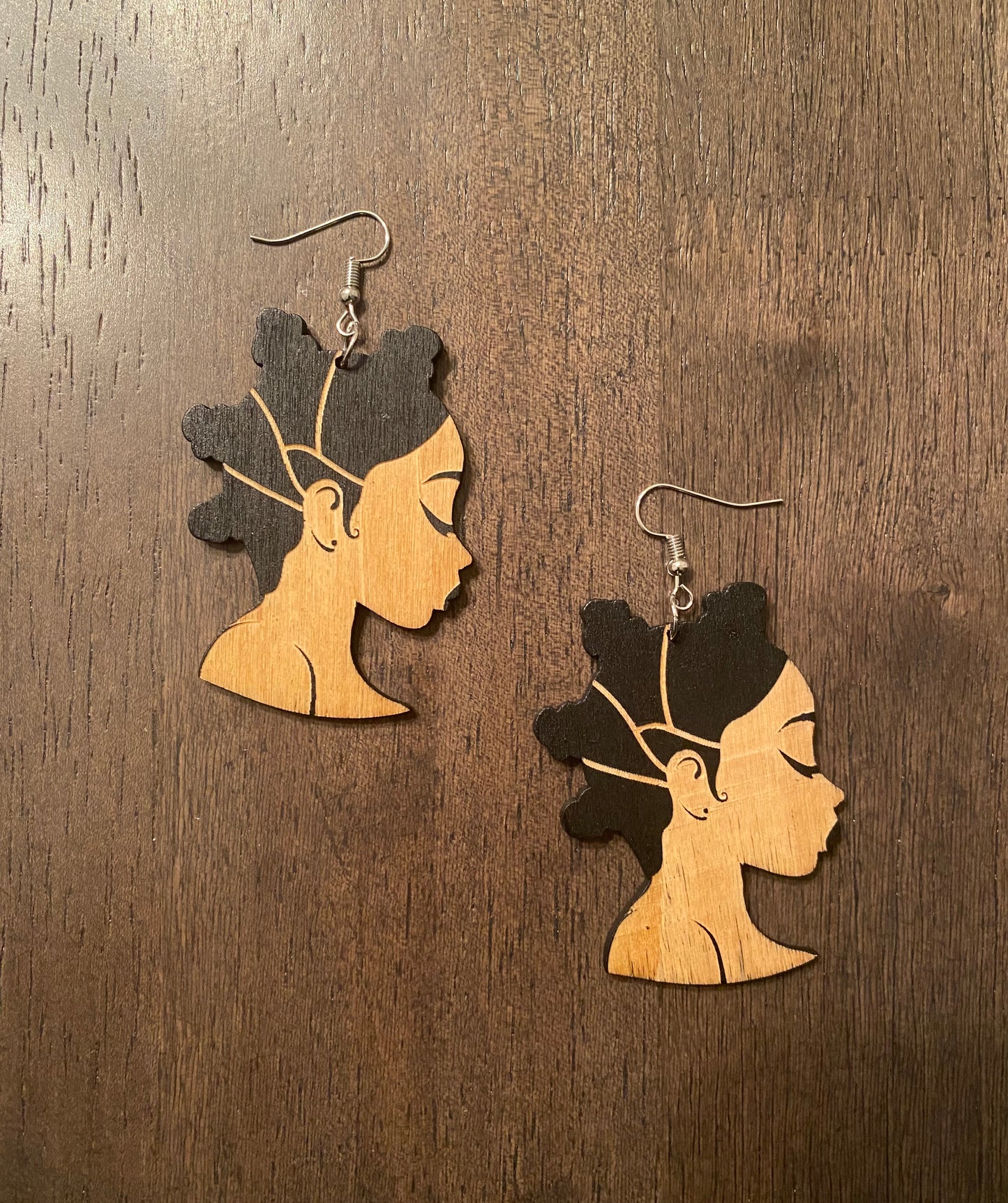 Sista Queen Earrings