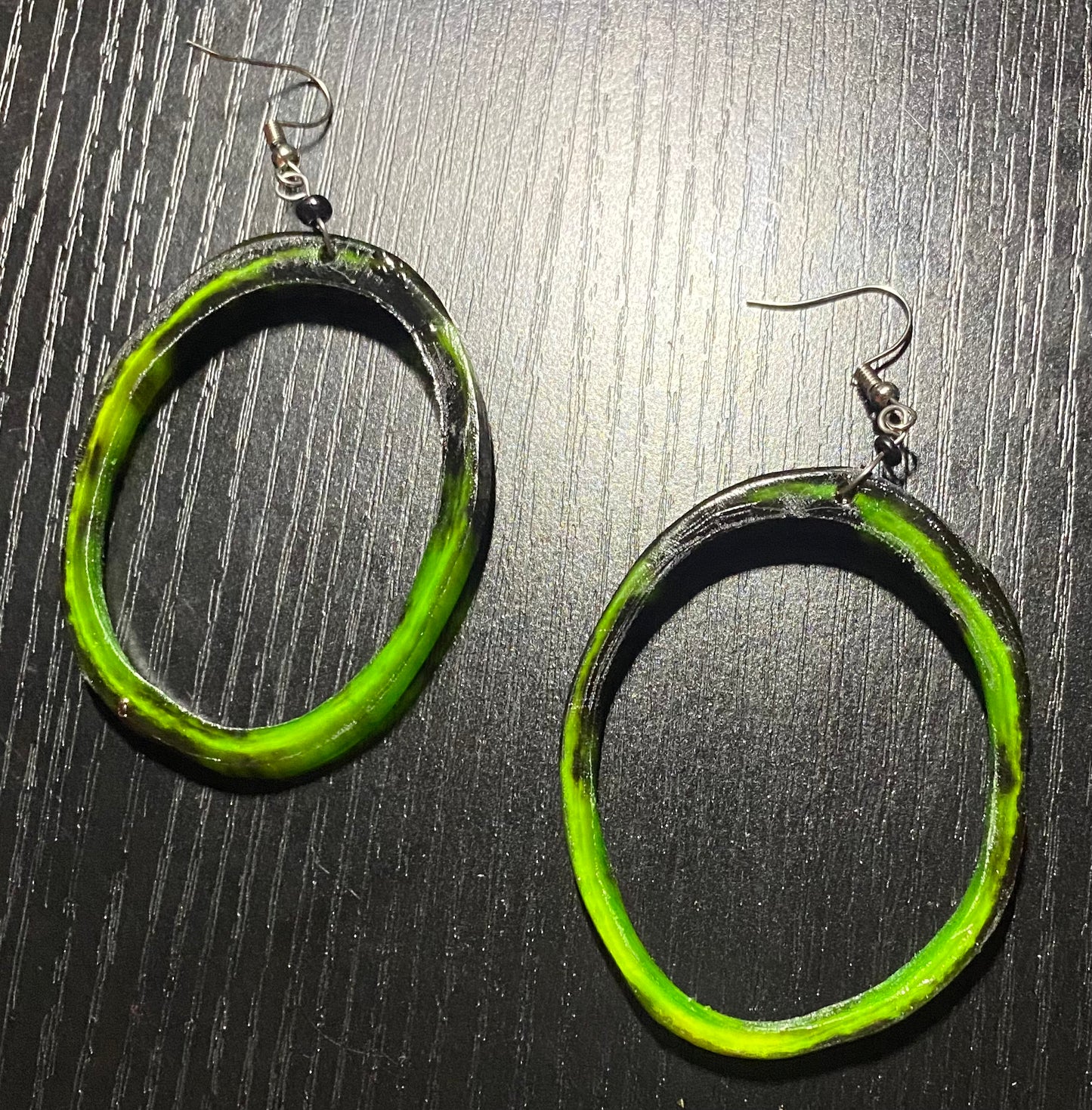 Queen Hoop Earrings