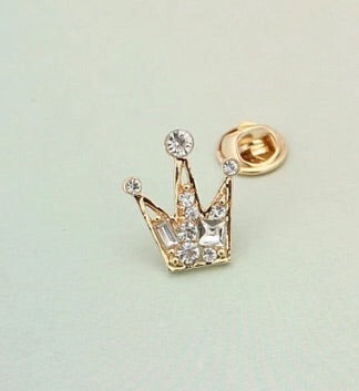 Crown Brooch - Natural Couture